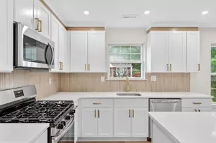 402 Paradise Rd, Monroe Township, NJ 08094 - Photo 11