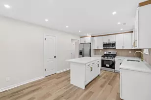 402 Paradise Rd, Monroe Township, NJ 08094 - Photo 15