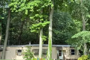 465 Tomlin Station Rd, Harrison Township, NJ 08062 - Photo 3