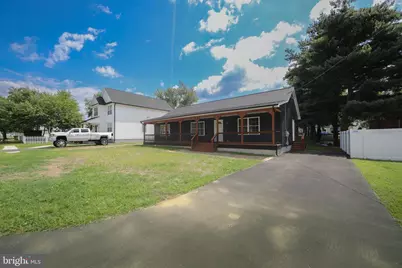 423 Sheridan Avenue, Paulsboro, NJ 08066 - Photo 3