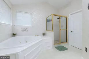 102 Brookside Way, Harrison Township, NJ 08062 - Photo 25