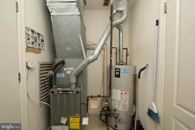 662 Barbados Drive, Monroe Township, NJ 08094 - Photo 13