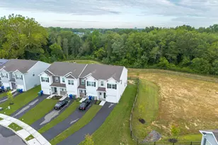 301 Mazzeo Dr, Glassboro, NJ 08028 - Photo 5