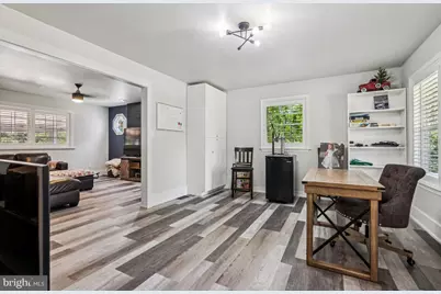 1521 E Malaga Road, Monroe Township, NJ 08094 - Photo 5