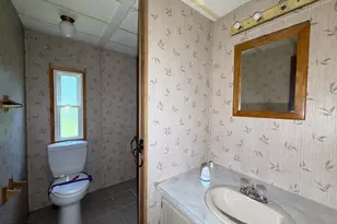 921 Green Ave, Monroe Township, NJ 08094 - Photo 7