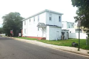 28 W Jefferson St, Paulsboro, NJ 08066 - Photo 5