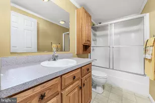580 Edgemont Dr, Monroe Township, NJ 08094 - Photo 15