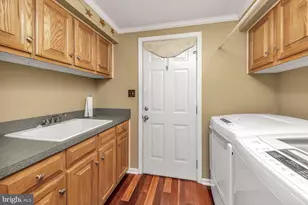 580 Edgemont Dr, Monroe Township, NJ 08094 - Photo 17