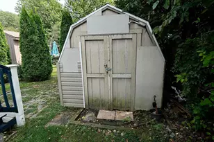 200 Harrison Ave, Monroe Township, NJ 08094 - Photo 9