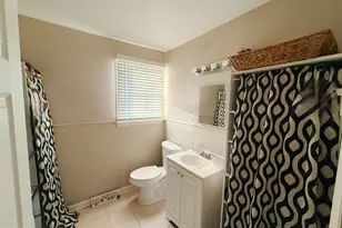 535 Frederick St, Monroe Township, NJ 08094 - Photo 11