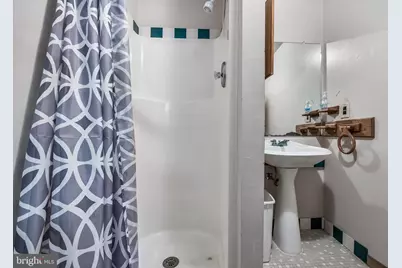 1025 Linden Avenue, Monroe Township, NJ 08094 - Photo 49