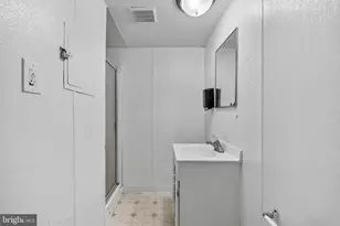 1025 Linden Ave, Monroe Township, NJ 08094 - Photo 33