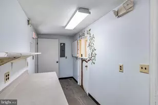 1025 Linden Ave, Monroe Township, NJ 08094 - Photo 13