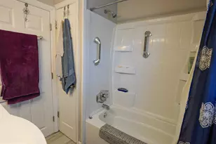 6 Cypress Cir, West Deptford, NJ 08096 - Photo 11