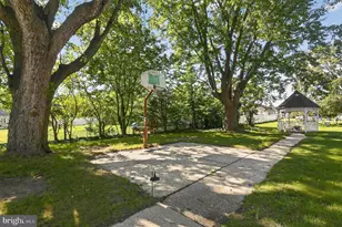 109 Lindale Ave, Monroe Township, NJ 08094 - Photo 29