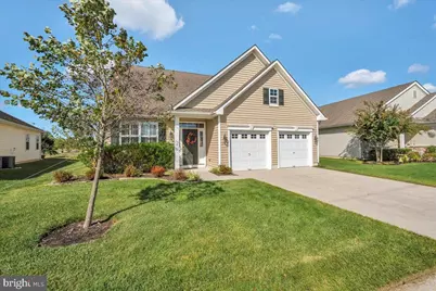 35 W Dehart Avenue, Clayton, NJ 08312 - Photo 1