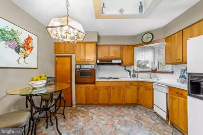 2243 Stanton Avenue, Franklin Township, NJ 08322 - Photo 9