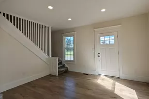 129 Malaga Park Dr, Franklin Township, NJ 08328 - Photo 7