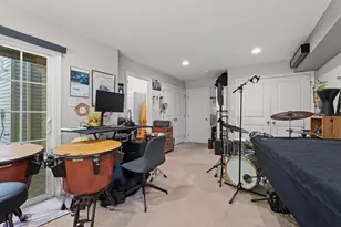 431 Dogwood Dr, Woodbury, NJ 08096 - Photo 29