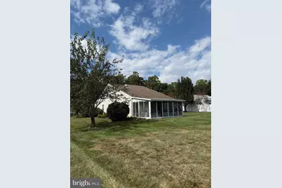 38 Pinecrest Drive, Deptford, NJ 08096 - Photo 3