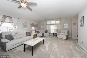 516 St Martin Ct, Monroe Township, NJ 08094 - Photo 9