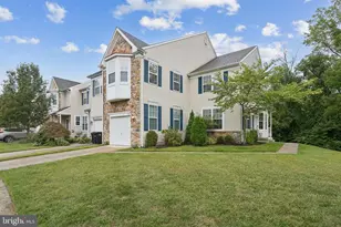128 Pennsbury Ln, Woodbury, NJ 08096 - Photo 1