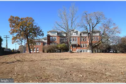 100 Aura Road #111, Clayton, NJ 08312 - Photo 3