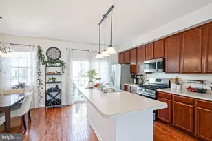 416 Dogwood Dr, Woodbury, NJ 08096 - Photo 7