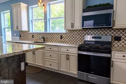 490 Huber Avenue, Monroe Township, NJ 08094 - Photo 9