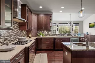 211 Emerald Ln, Harrison Township, NJ 08062 - Photo 11