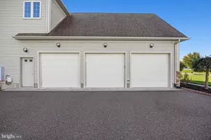 211 Emerald Ln, Harrison Township, NJ 08062 - Photo 41