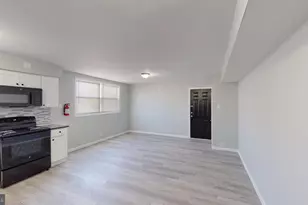 910 Gateway Blvd, Westville, NJ 08093 - Photo 5