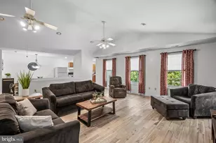 212 Fawn Meadows Dr, East Greenwich Township, NJ 08061 - Photo 35