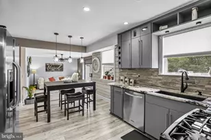 212 Fawn Meadows Dr, East Greenwich Township, NJ 08061 - Photo 9