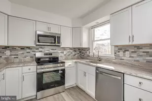 238 W Center St, Clayton, NJ 08312 - Photo 9