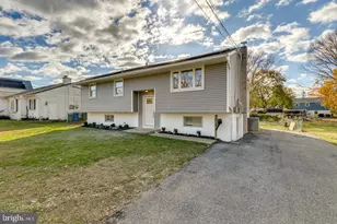 238 W Center St, Clayton, NJ 08312 - Photo 1