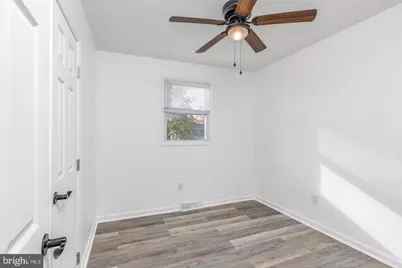 238 W Center Street, Clayton, NJ 08312 - Photo 13