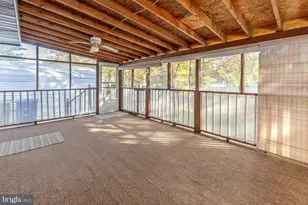 158 Bentwood Dr, Franklin Township, NJ 08328 - Photo 11