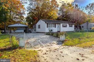 158 Bentwood Dr, Franklin Township, NJ 08328 - Photo 3