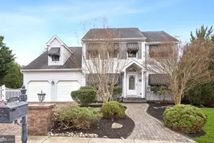 121 Weathervane Dr, East Greenwich Township, NJ 08061 - Photo 1