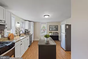 961 Main St, Sewell, NJ 08080 - Photo 3