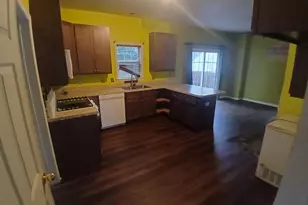 33 Hopkins St, Woodbury, NJ 08096 - Photo 13