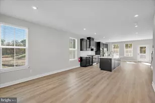 76 Sand Hills Dr, Monroe Township, NJ 08094 - Photo 15