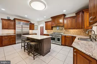 18 Lansbrook Ct, Sewell, NJ 08080 - Photo 11