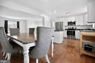 1017 Micawber Dr, Monroe Township, NJ 08094 - Photo 9