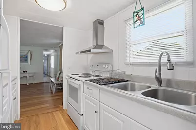 735 Woodside Drive, Harrison Township, NJ 08062 - Photo 13