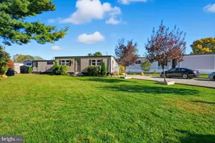 735 Woodside Dr, Harrison Township, NJ 08062 - Photo 5