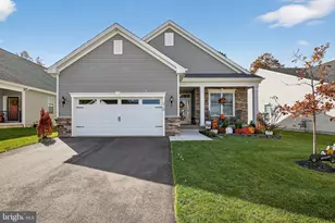 3715 Castleton Dr, Monroe Township, NJ 08094 - Photo 1