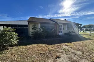 24 W Lois Dr, Monroe Township, NJ 08094 - Photo 3