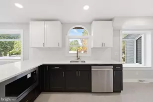 10 Birch Grove Ln, Blackwood, NJ 08012 - Photo 9